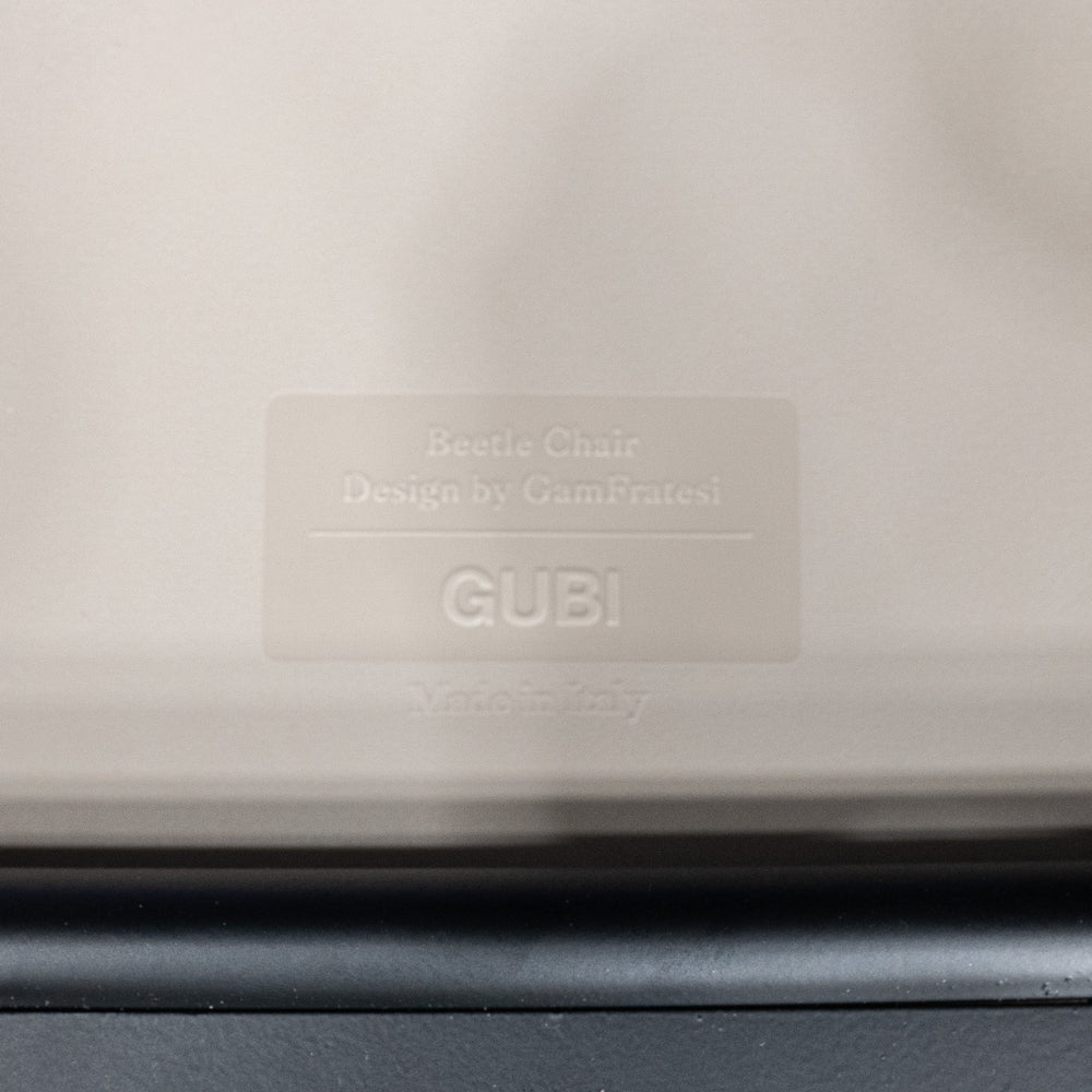 GUBI / Beetle Dining Chair Un-Upholstered