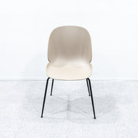 GUBI / Beetle Dining Chair Un-Upholstered