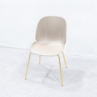 GUBI / Beetle Dining Chair Un-Upholstered
