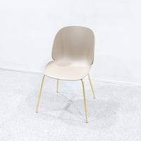 GUBI / Beetle Dining Chair Un-Upholstered