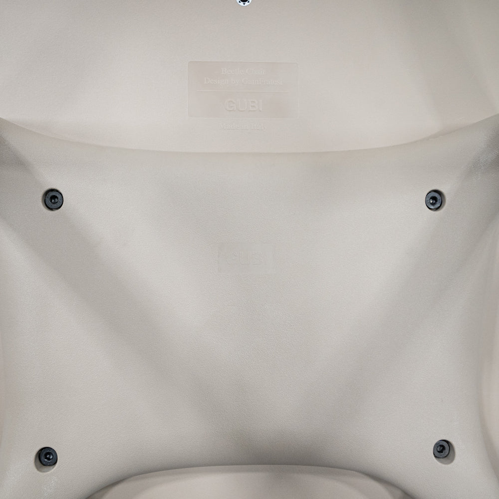 GUBI / Beetle Dining Chair Outdoor