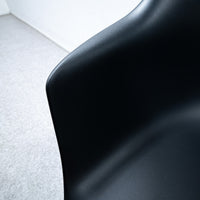 GUBI / Bat Dining Chair