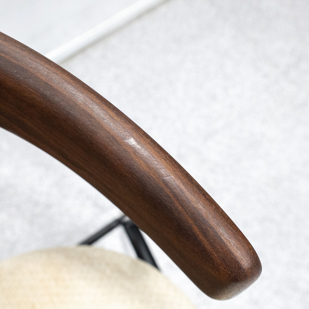 GUBI / Violin Dining Chair