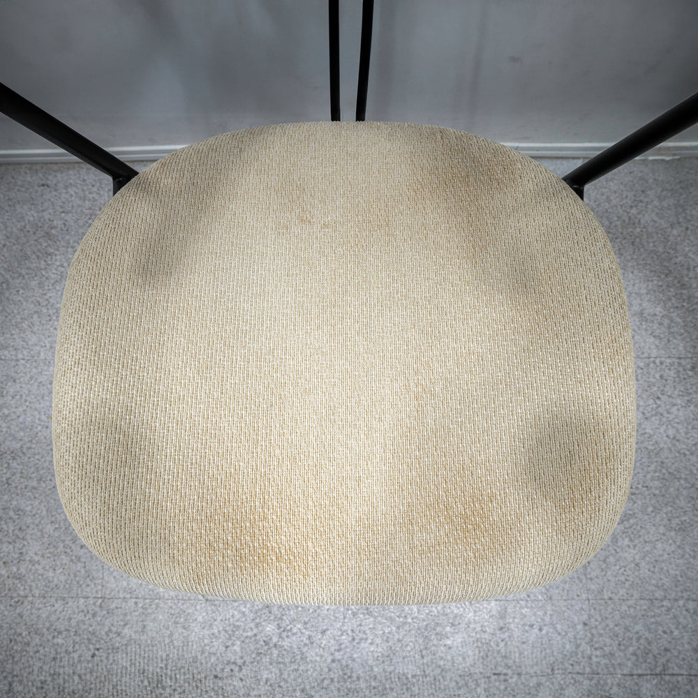 GUBI / Violin Dining Chair