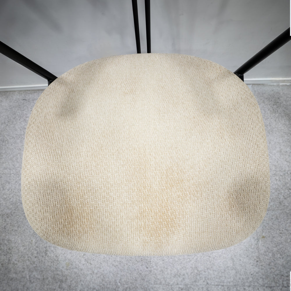 GUBI / Violin Dining Chair