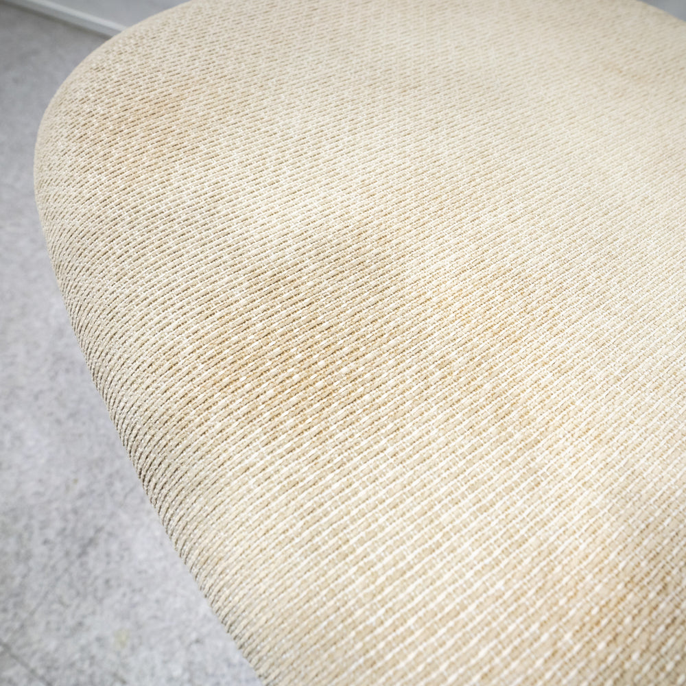 GUBI / Violin Dining Chair