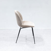 GUBI / Beetle Dining Chair Fully Upholstered