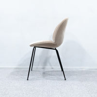 GUBI / Beetle Dining Chair Fully Upholstered