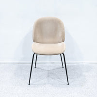GUBI / Beetle Dining Chair Fully Upholstered