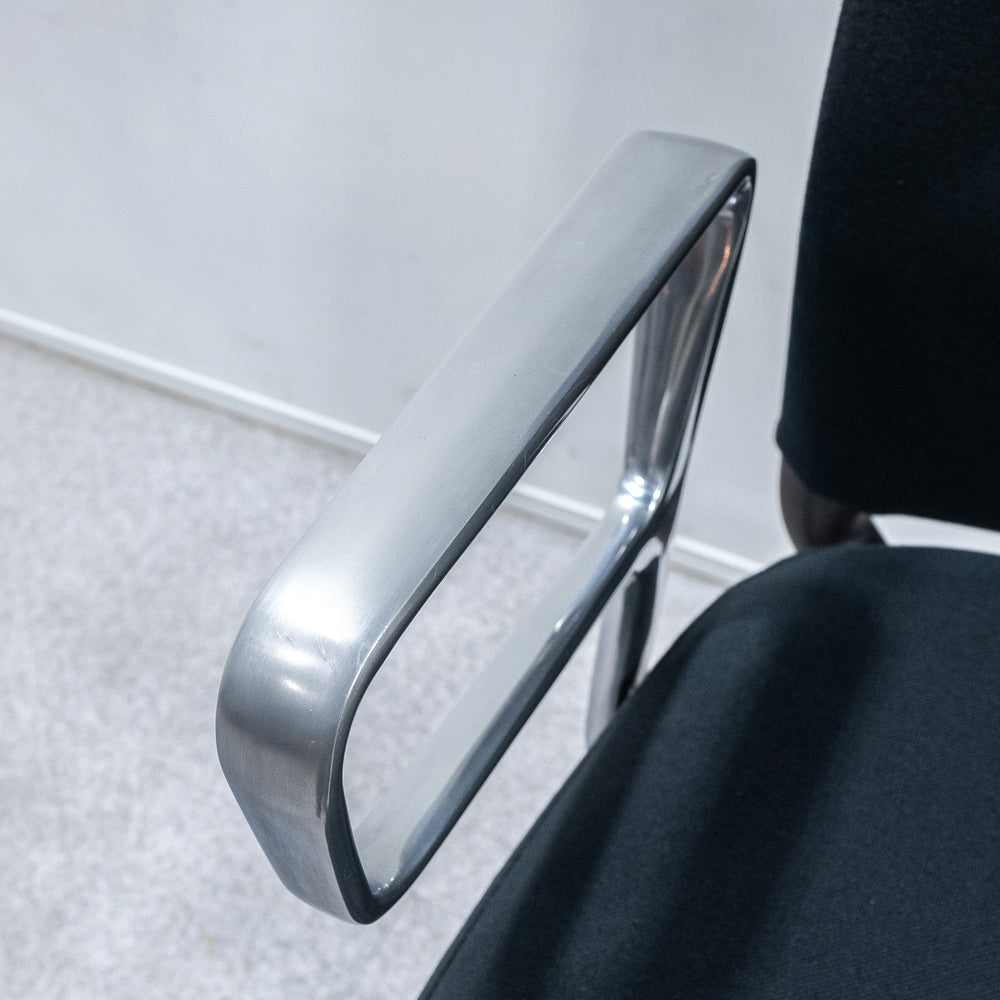 Vitra / ID Trim