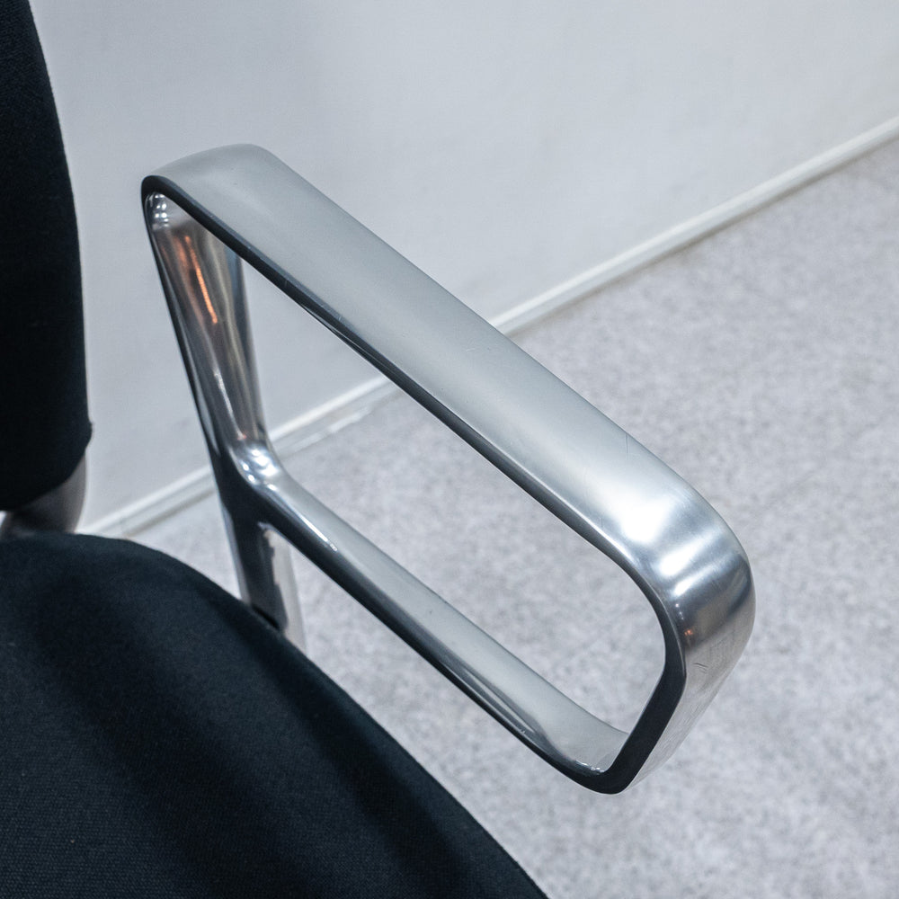 Vitra / ID Trim