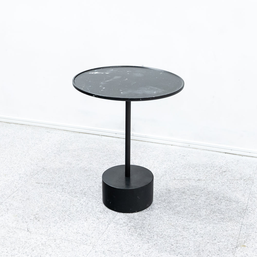Cassina / 194 9（NOVE）Black Marquin