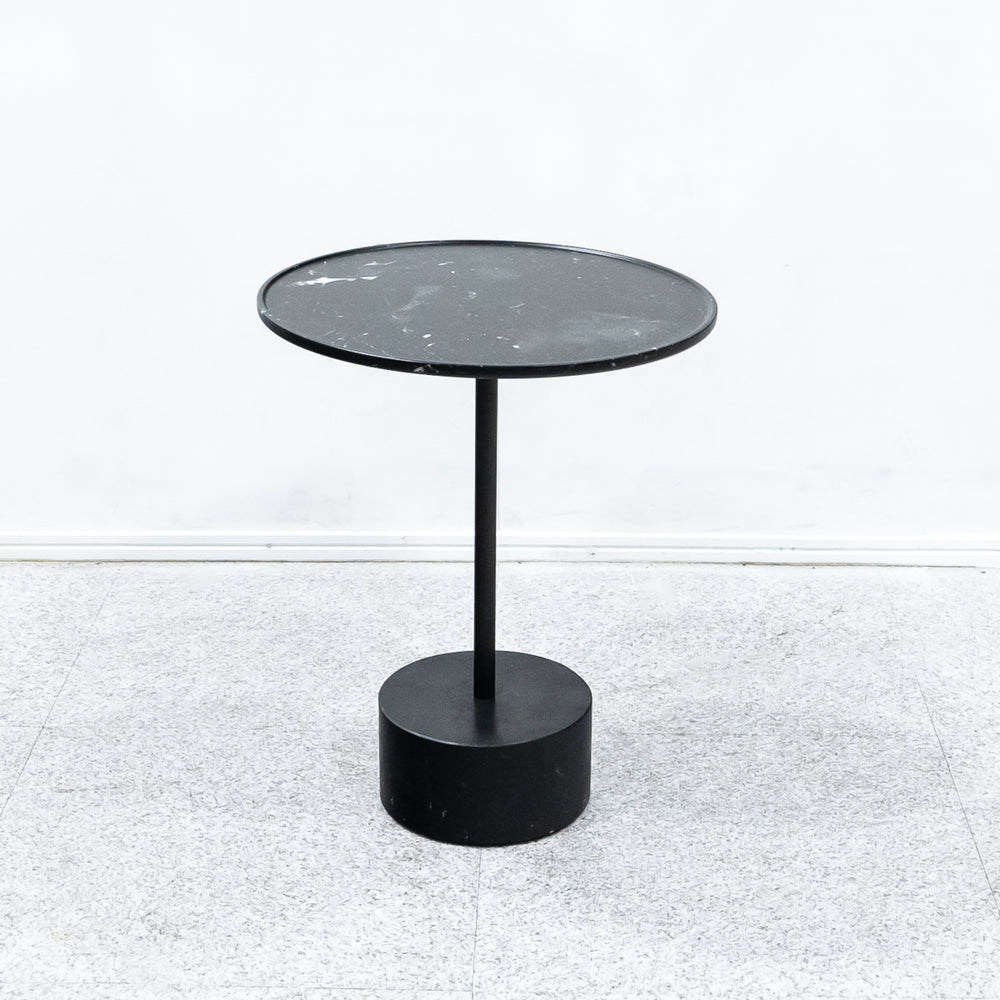 Cassina / 194 9（NOVE）Black Marquin