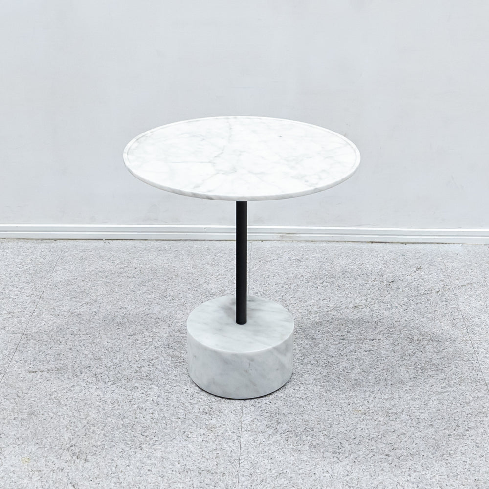 Cassina / 194 9（NOVE）bianco carrara