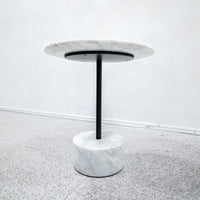 Cassina / 194 9（NOVE）bianco carrara