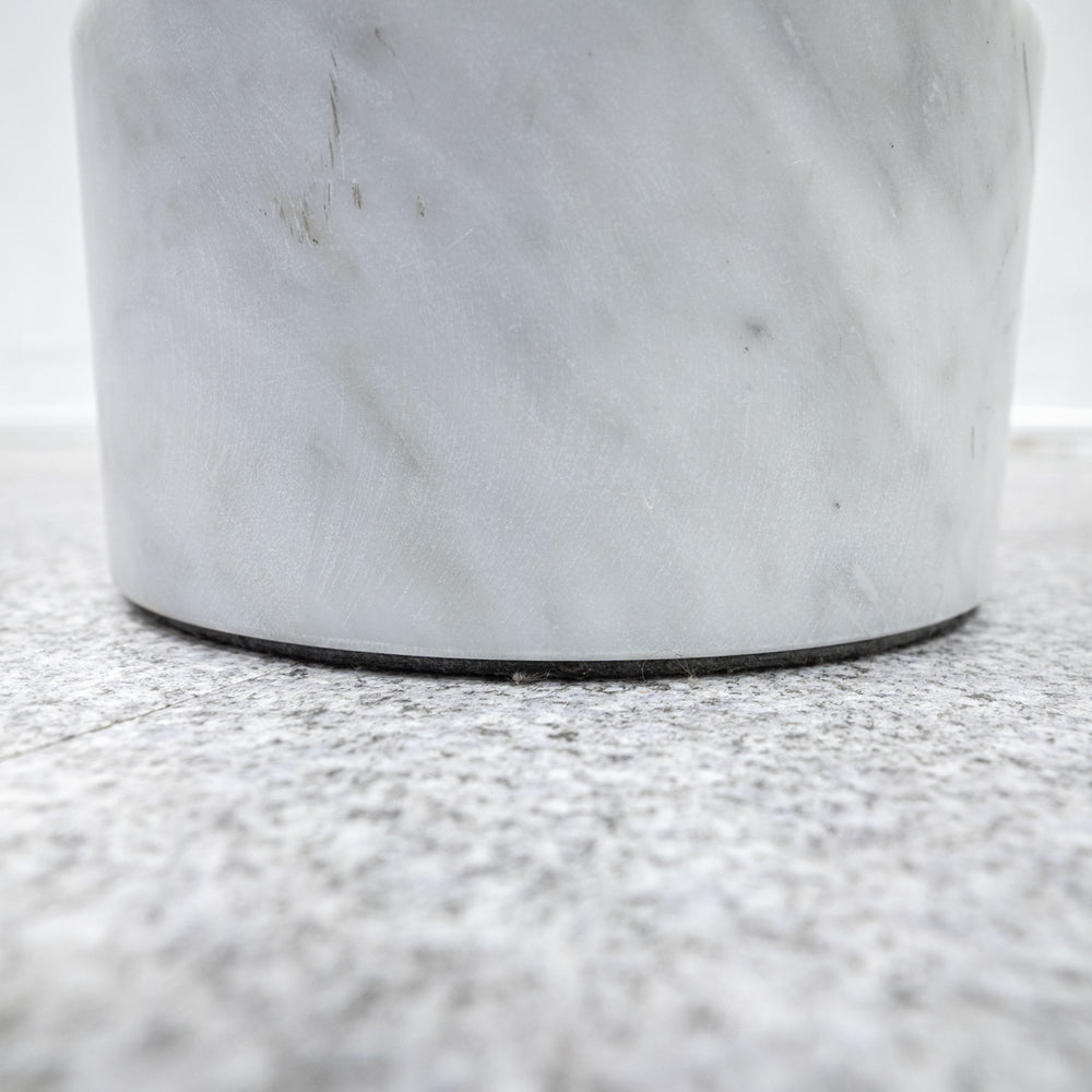 Cassina / 194 9（NOVE）bianco carrara