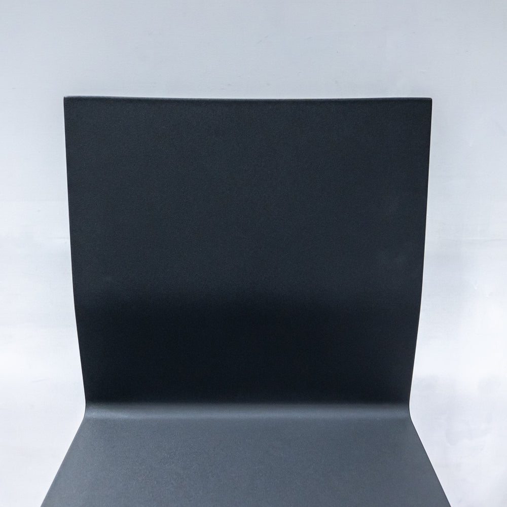 Vitra / .04 Counter