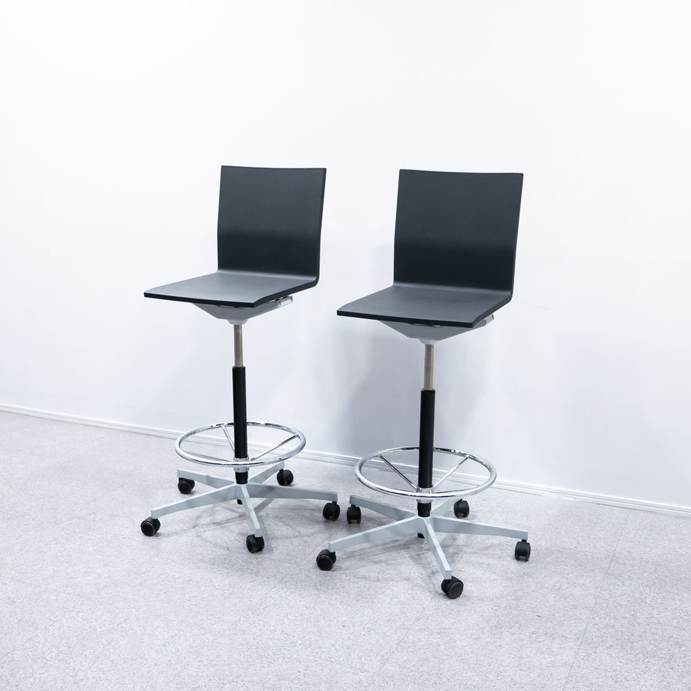 Vitra / .04 Counter