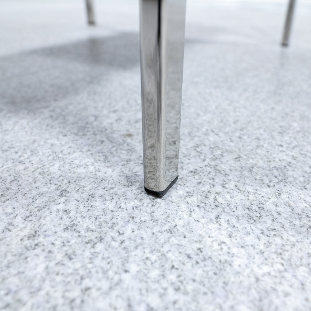【展示品】arper / Saari / アルペール