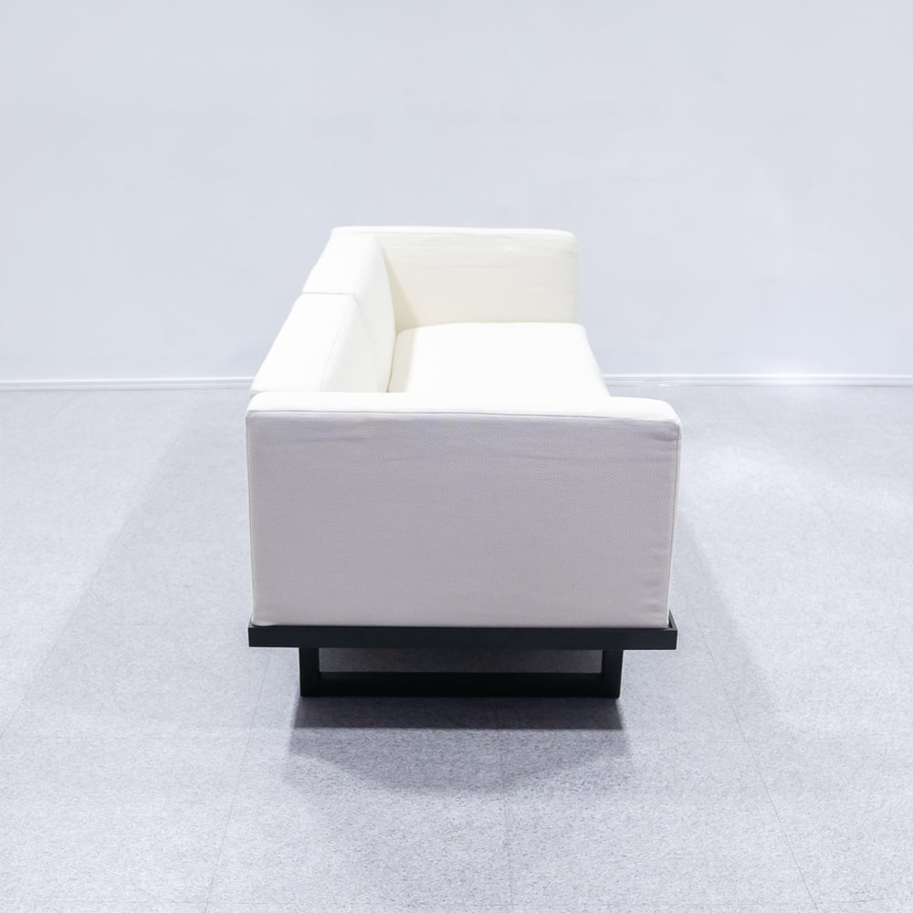 Cassina ixc.  / SKIFF