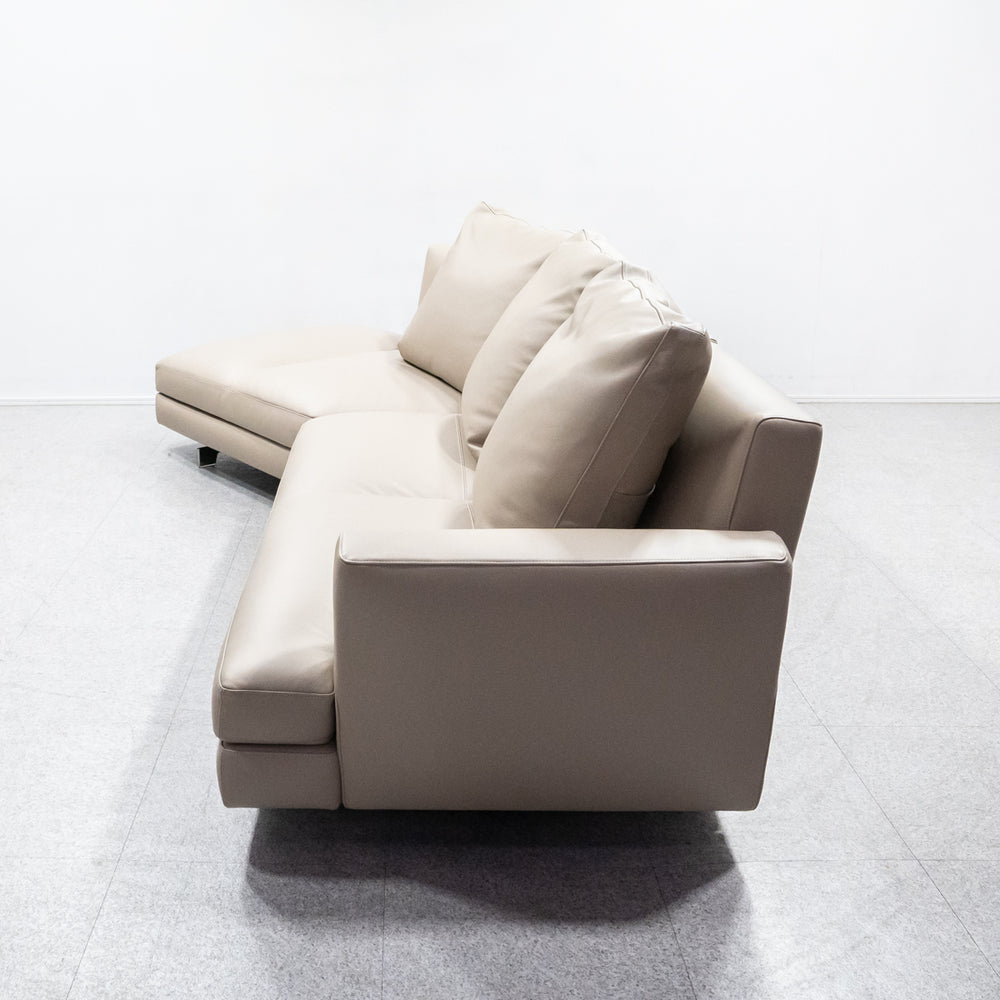 Poltrona Frau / Come Together