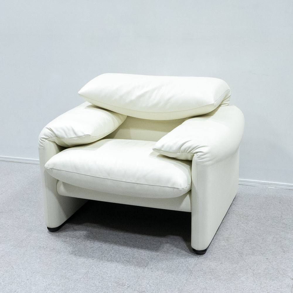 Cassina / 675 MARALUNGA