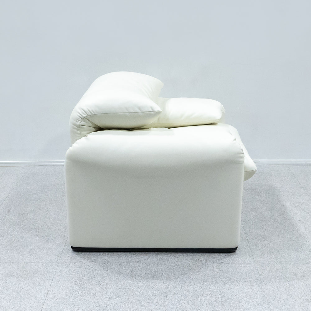 Cassina / 675 MARALUNGA