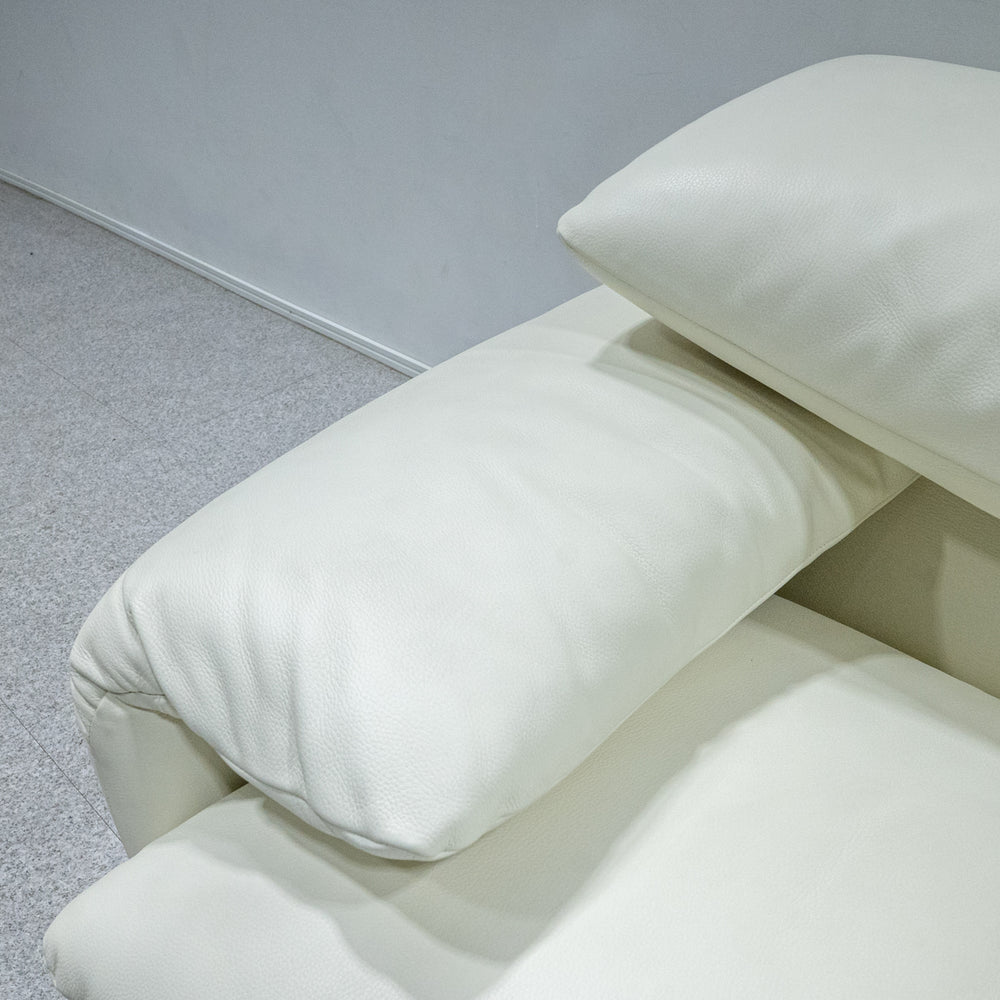 Cassina / 675 MARALUNGA