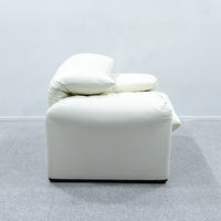 Cassina / 675 MARALUNGA