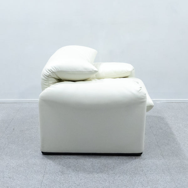 Cassina / 675 MARALUNGA
