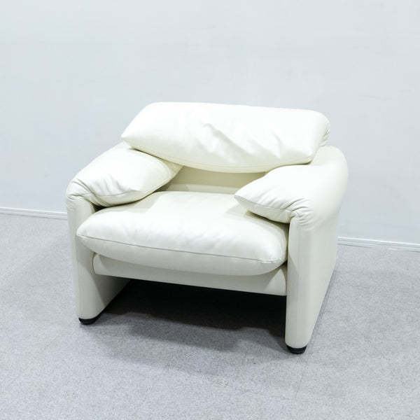 Cassina / 675 MARALUNGA