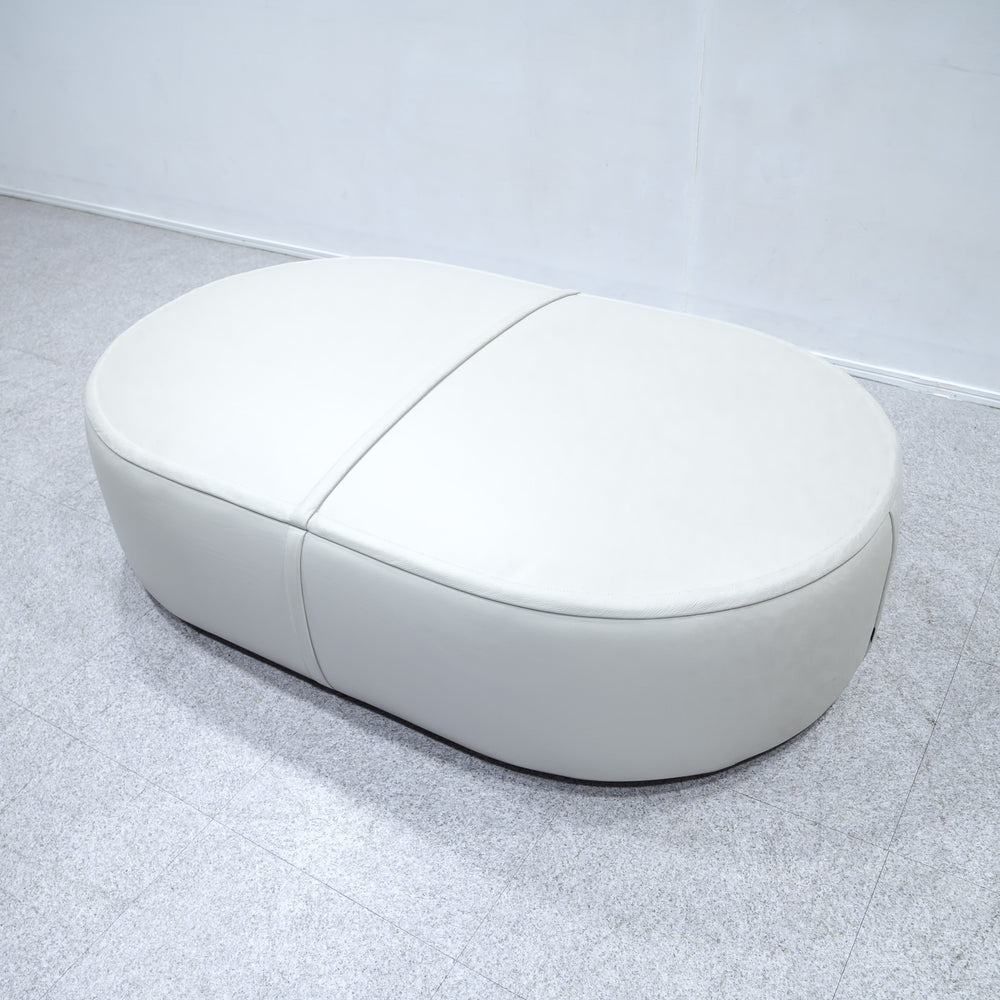 Cassina / 553 BOWY