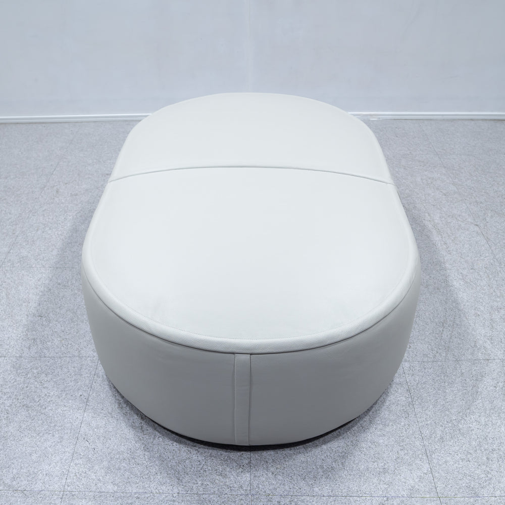 Cassina / 553 BOWY