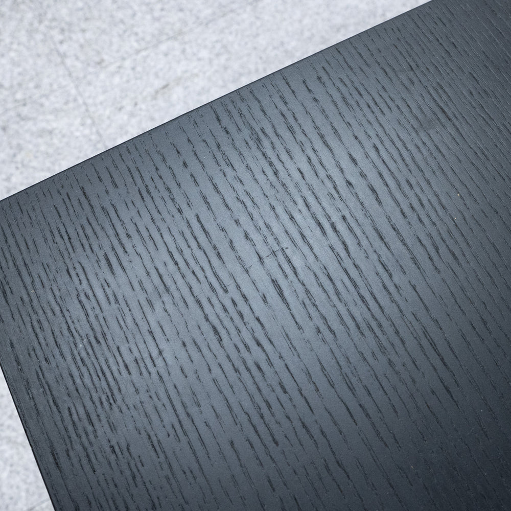 Cassina / MILOE