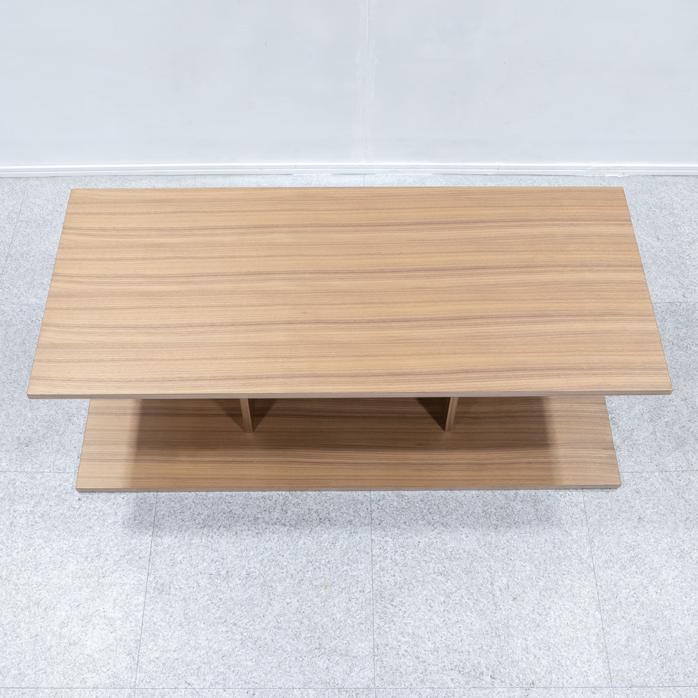 Cassina / MILOE