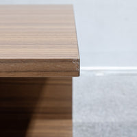 Cassina / MILOE
