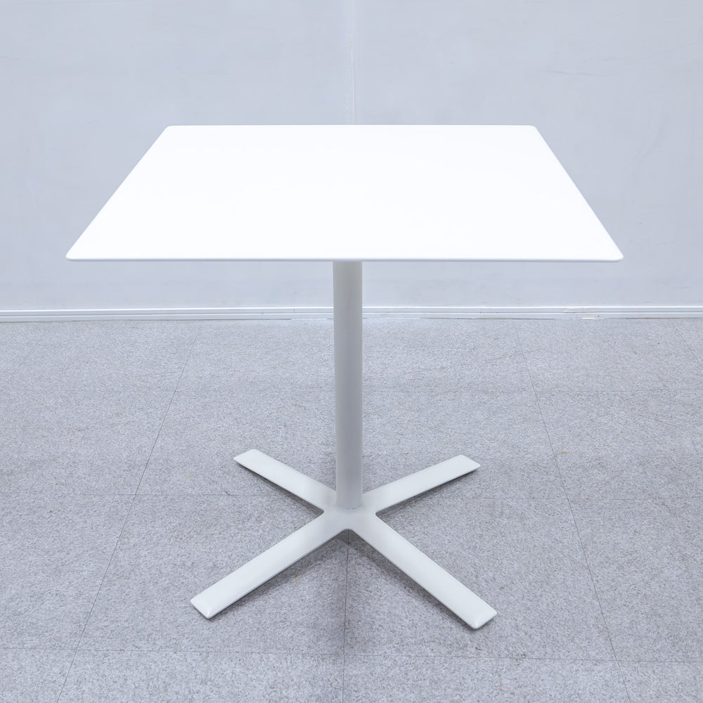 【中古品】Cassina ixc. / FLOW / カッシーナ・イクスシー