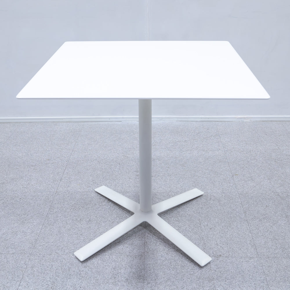 【中古品】Cassina ixc. / FLOW / カッシーナ・イクスシー