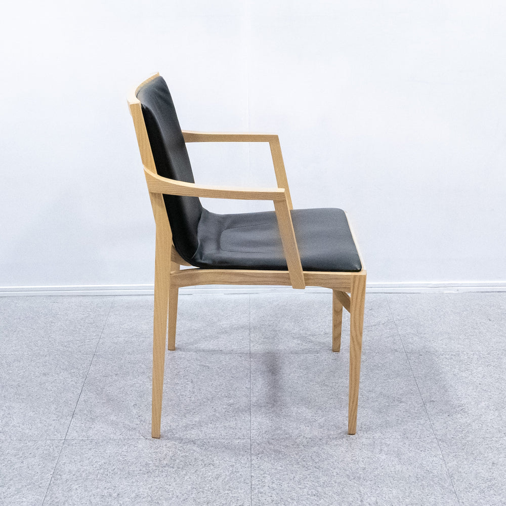 Cassina ixc. / WATT WOOD