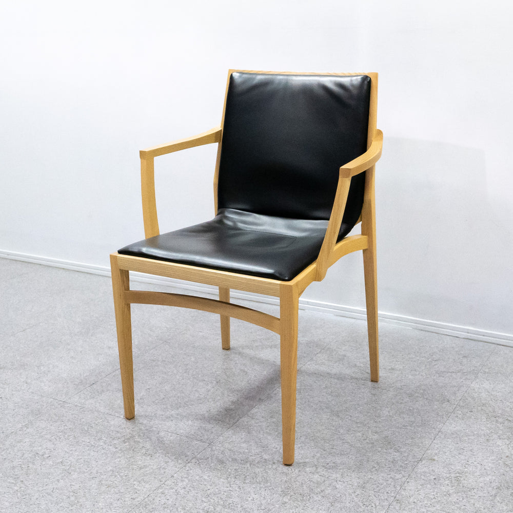 Cassina ixc. / WATT WOOD