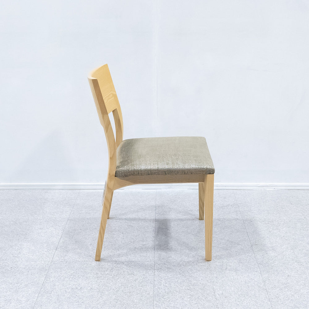Cassina ixc. / CALM