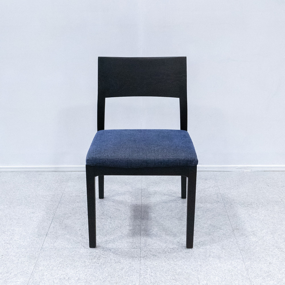 Cassina ixc. / CALM