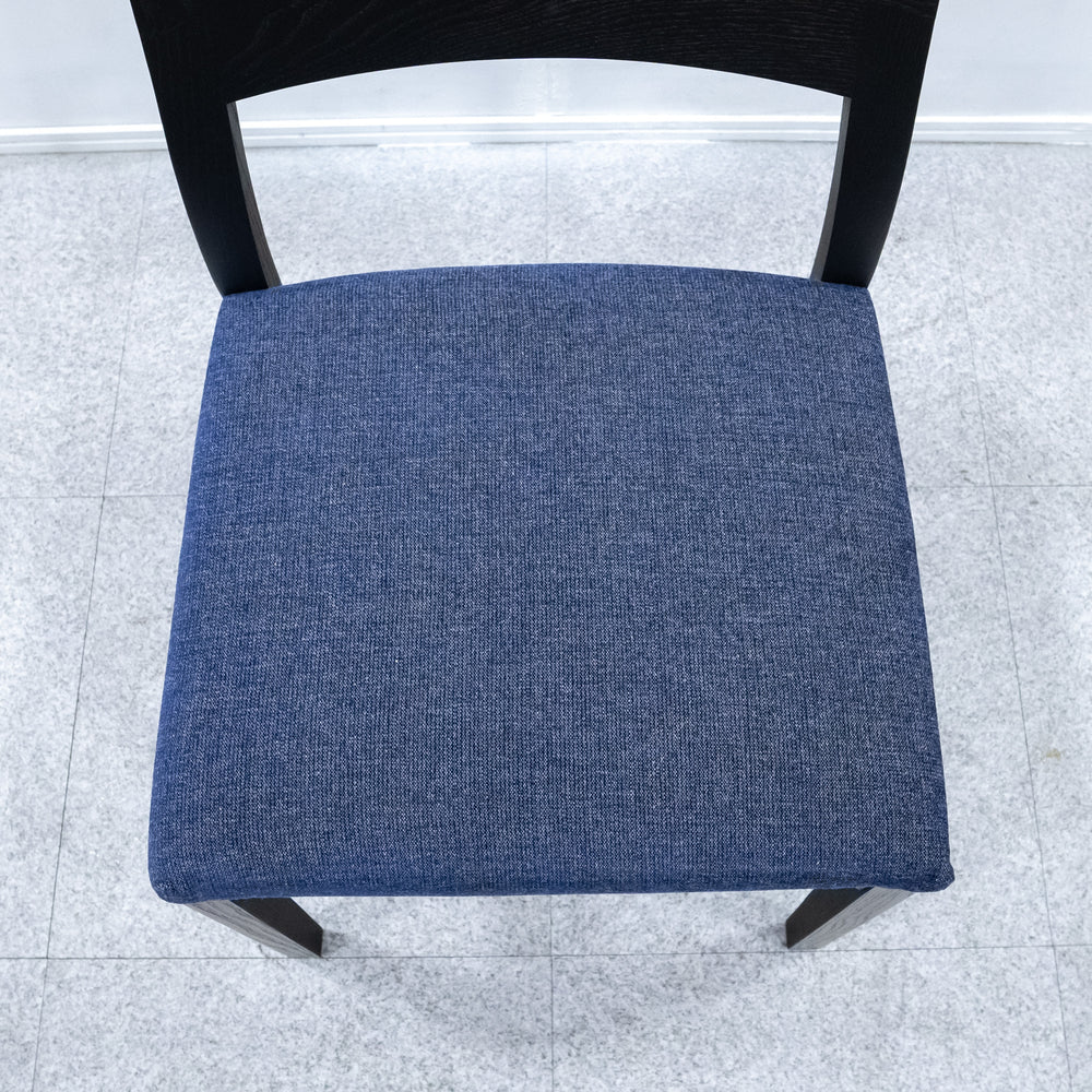 Cassina ixc. / CALM