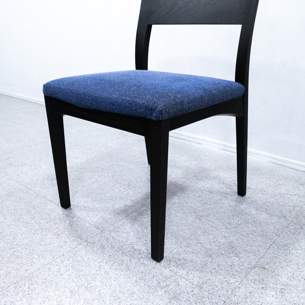 Cassina ixc. / CALM