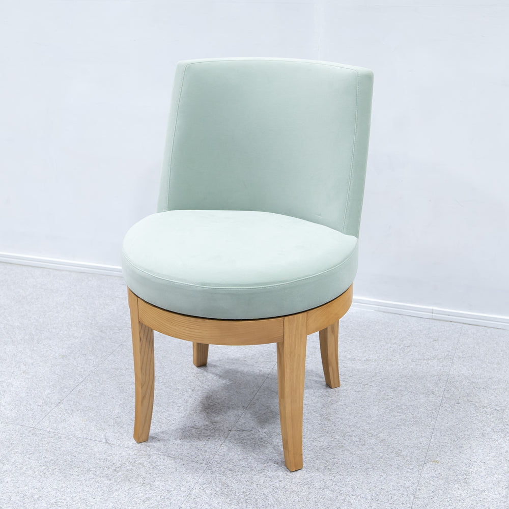 Cassina ixc. / CARDINAL