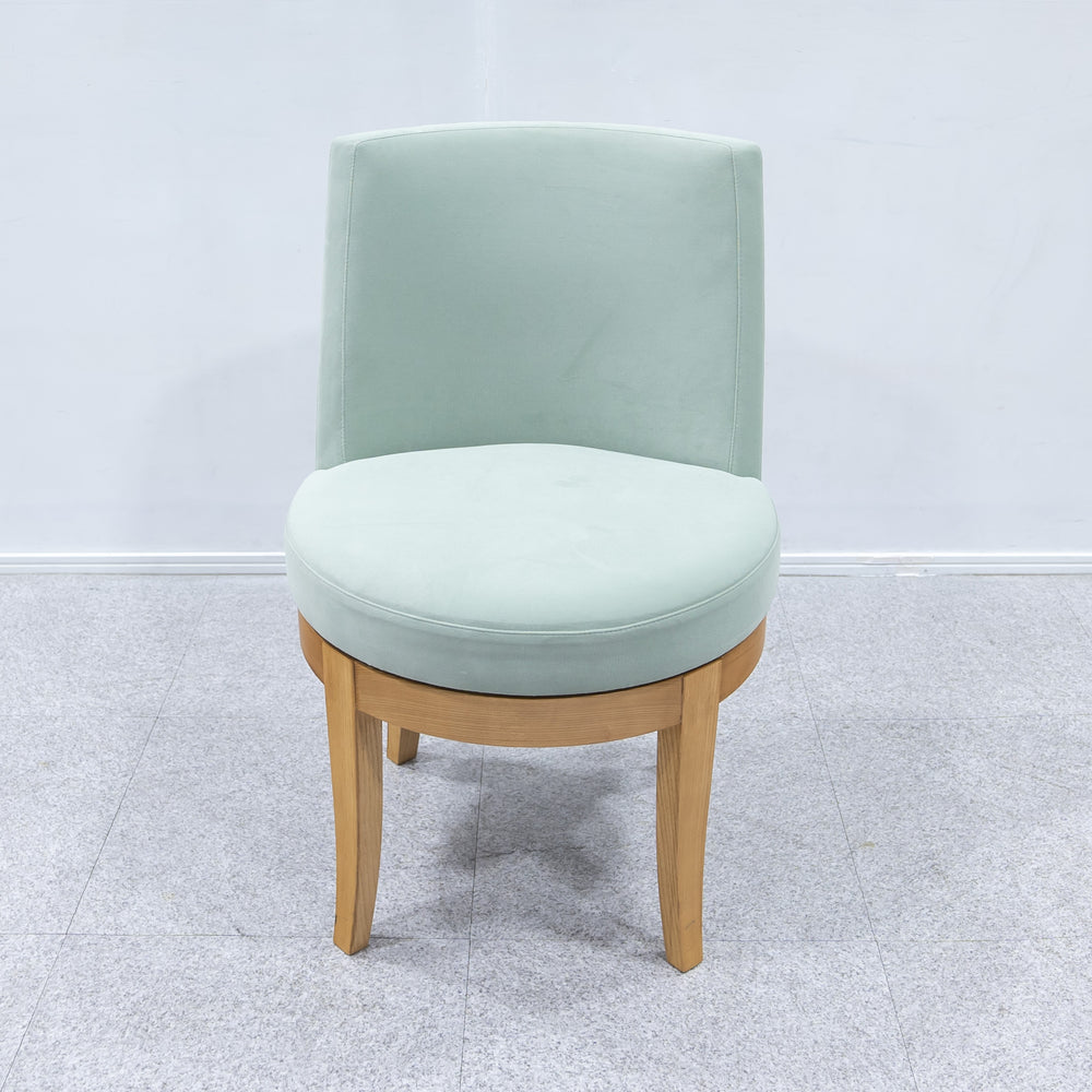 Cassina ixc. / CARDINAL