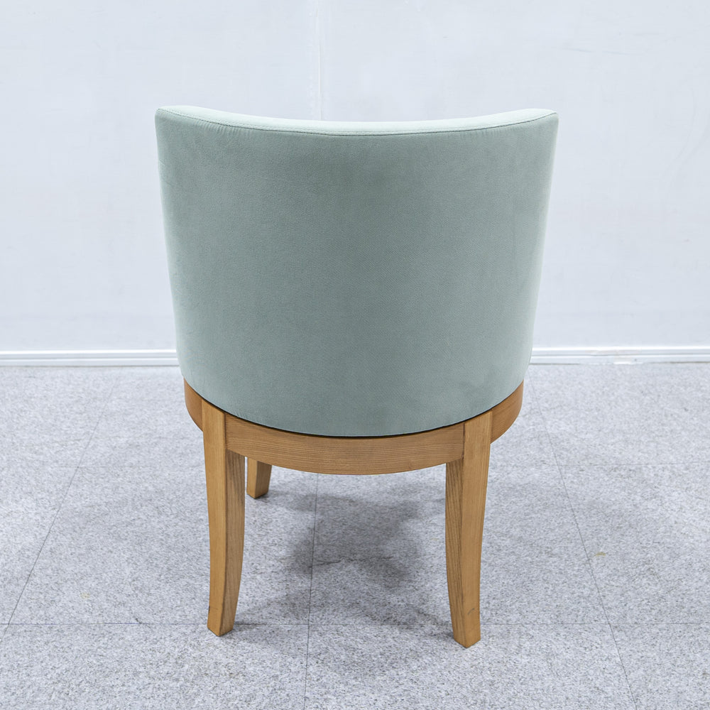 Cassina ixc. / CARDINAL