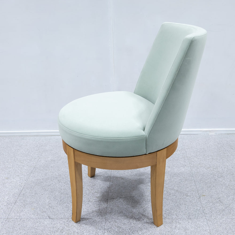 Cassina ixc. / CARDINAL