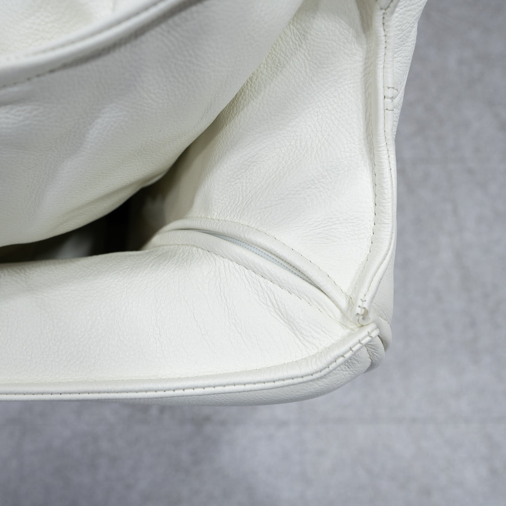 Cassina ixc. / 380 LA MISE