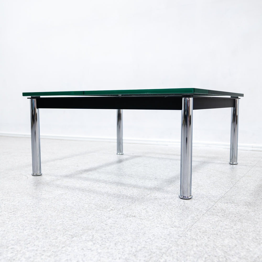 Cassina / 10 TABLE EN TUBE